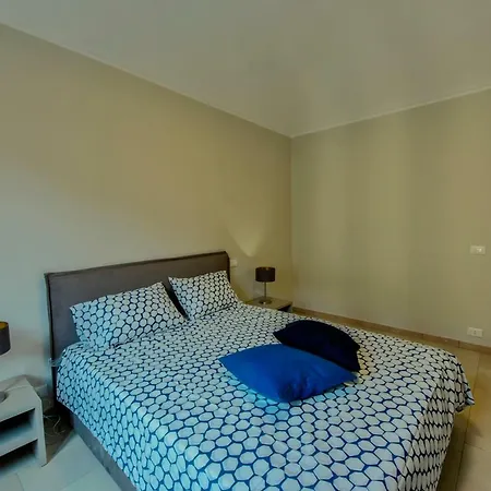 Apartment Domus Benefica Turin